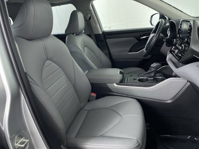 2020 Toyota Highlander Hybrid Hybrid XLE