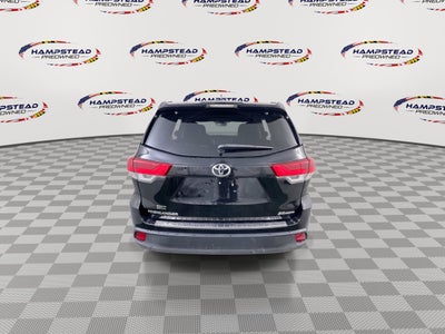 2018 Toyota Highlander SE