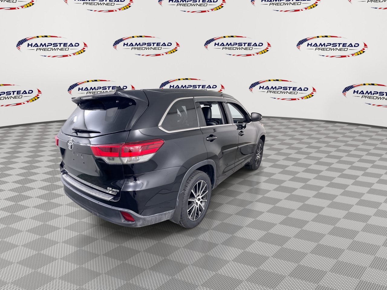 2018 Toyota Highlander SE