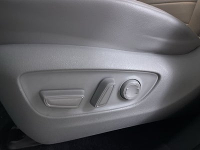 2023 Toyota Highlander Hybrid Hybrid XLE