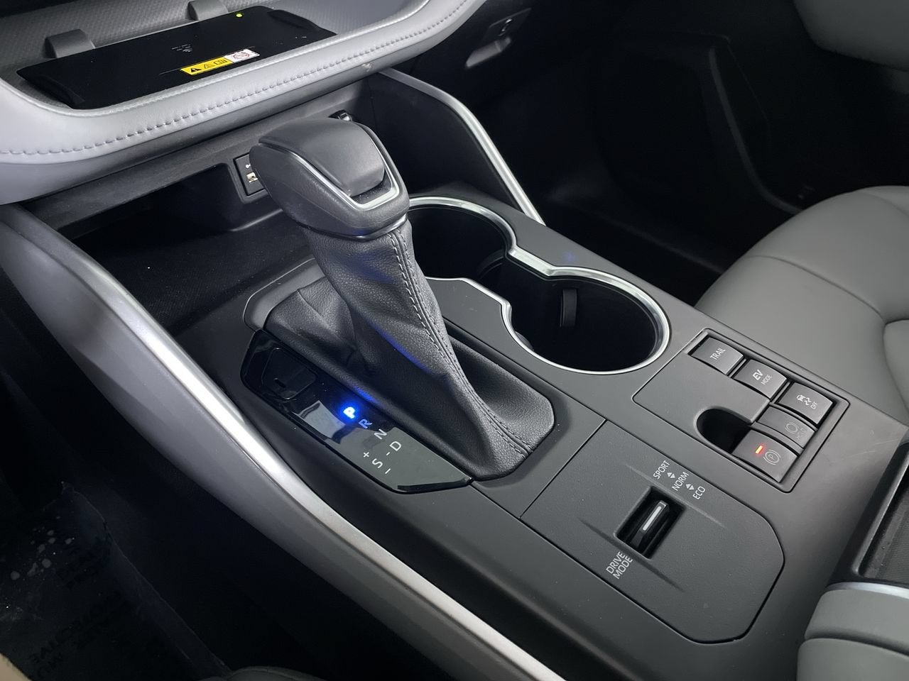 2023 Toyota Highlander Hybrid Hybrid XLE