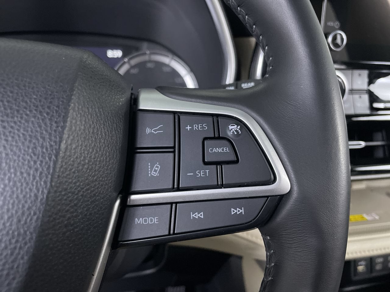 2023 Toyota Highlander Hybrid Hybrid XLE