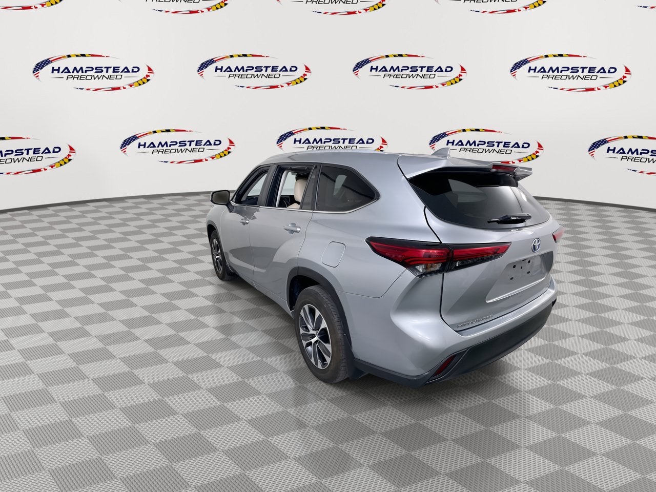 2023 Toyota Highlander Hybrid Hybrid XLE