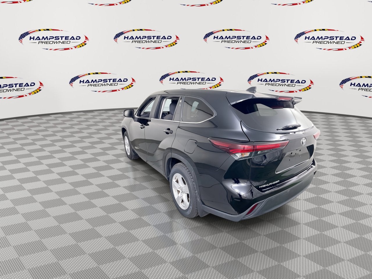 2024 Toyota Highlander LE