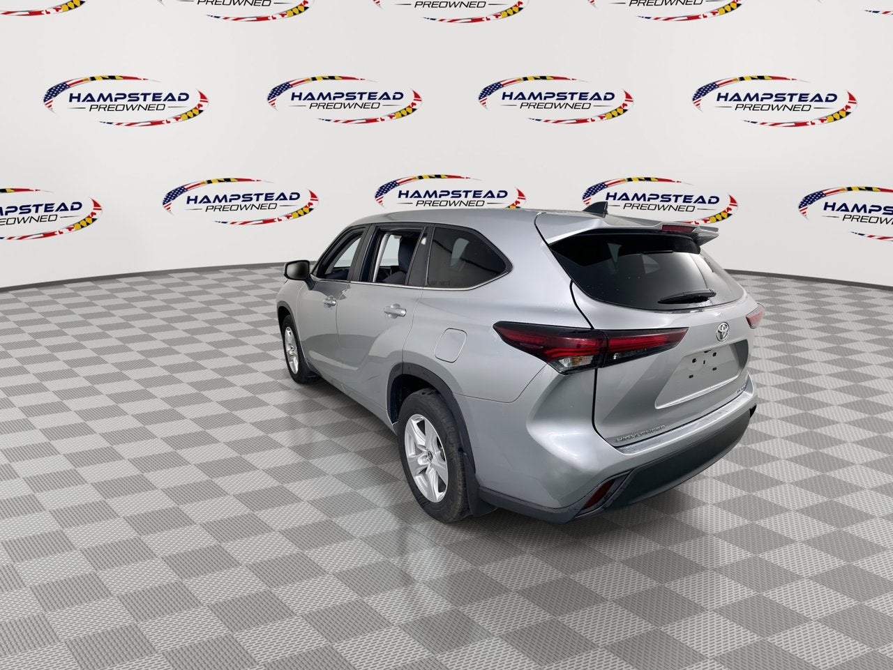 2024 Toyota Highlander LE