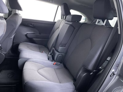 2023 Toyota Highlander LE