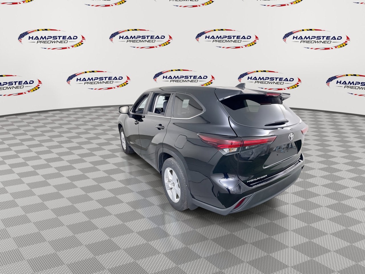 2024 Toyota Highlander LE