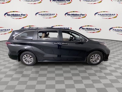 2021 Toyota Sienna XLE