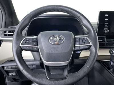 2021 Toyota Sienna XLE