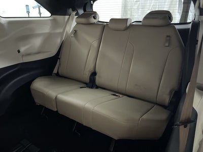 2021 Toyota Sienna XLE