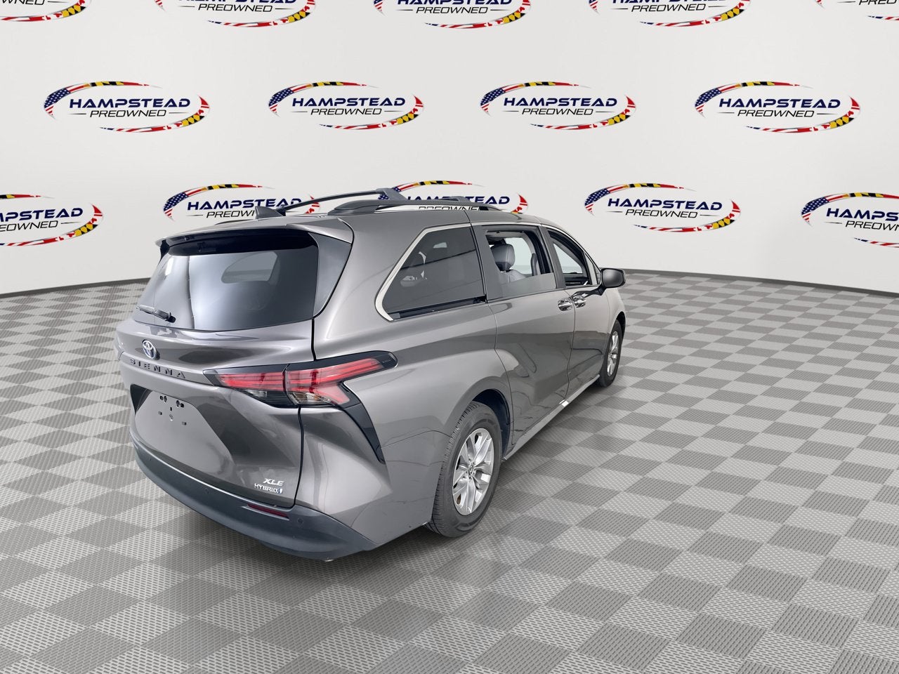2022 Toyota Sienna XLE