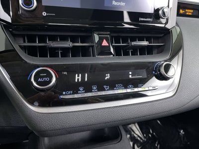 2022 Toyota Corolla LE