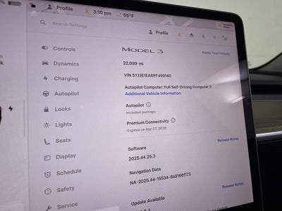 2023 Tesla Model 3 Base