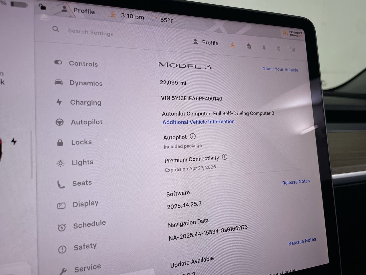 2023 Tesla Model 3 Base