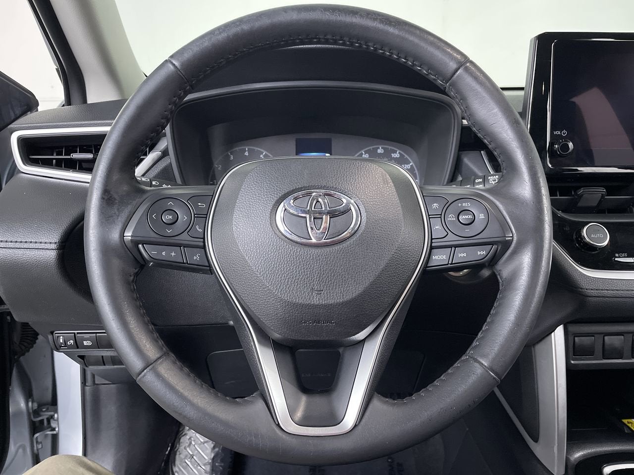 2023 Toyota Corolla Cross LE