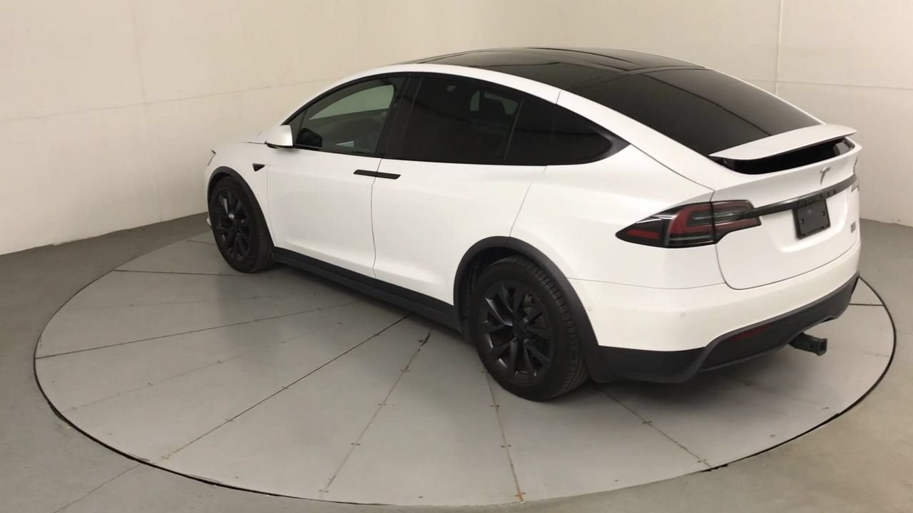 2022 Tesla Model X Plaid