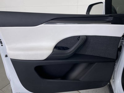 2022 Tesla Model X Plaid