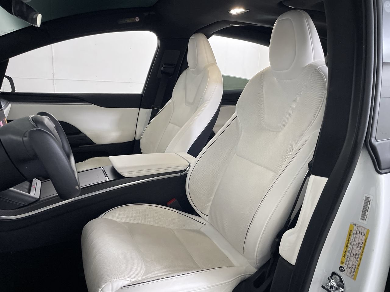 2022 Tesla Model X Plaid