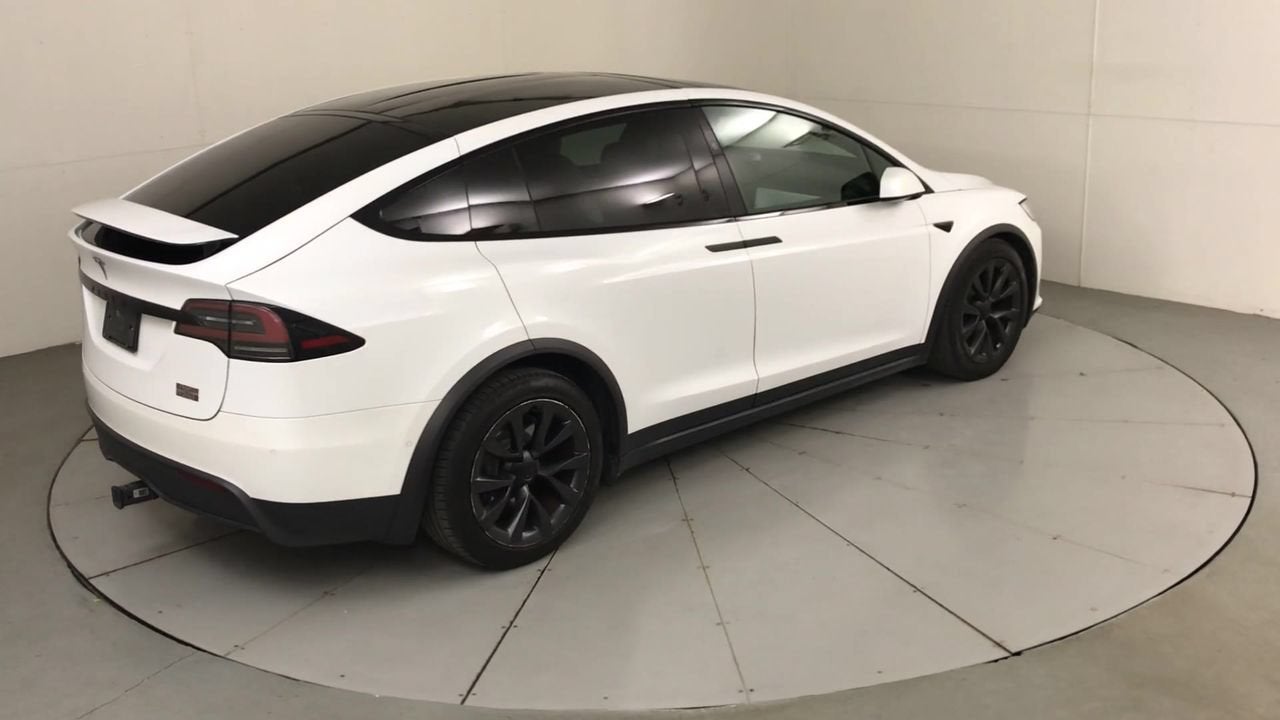2022 Tesla Model X Plaid