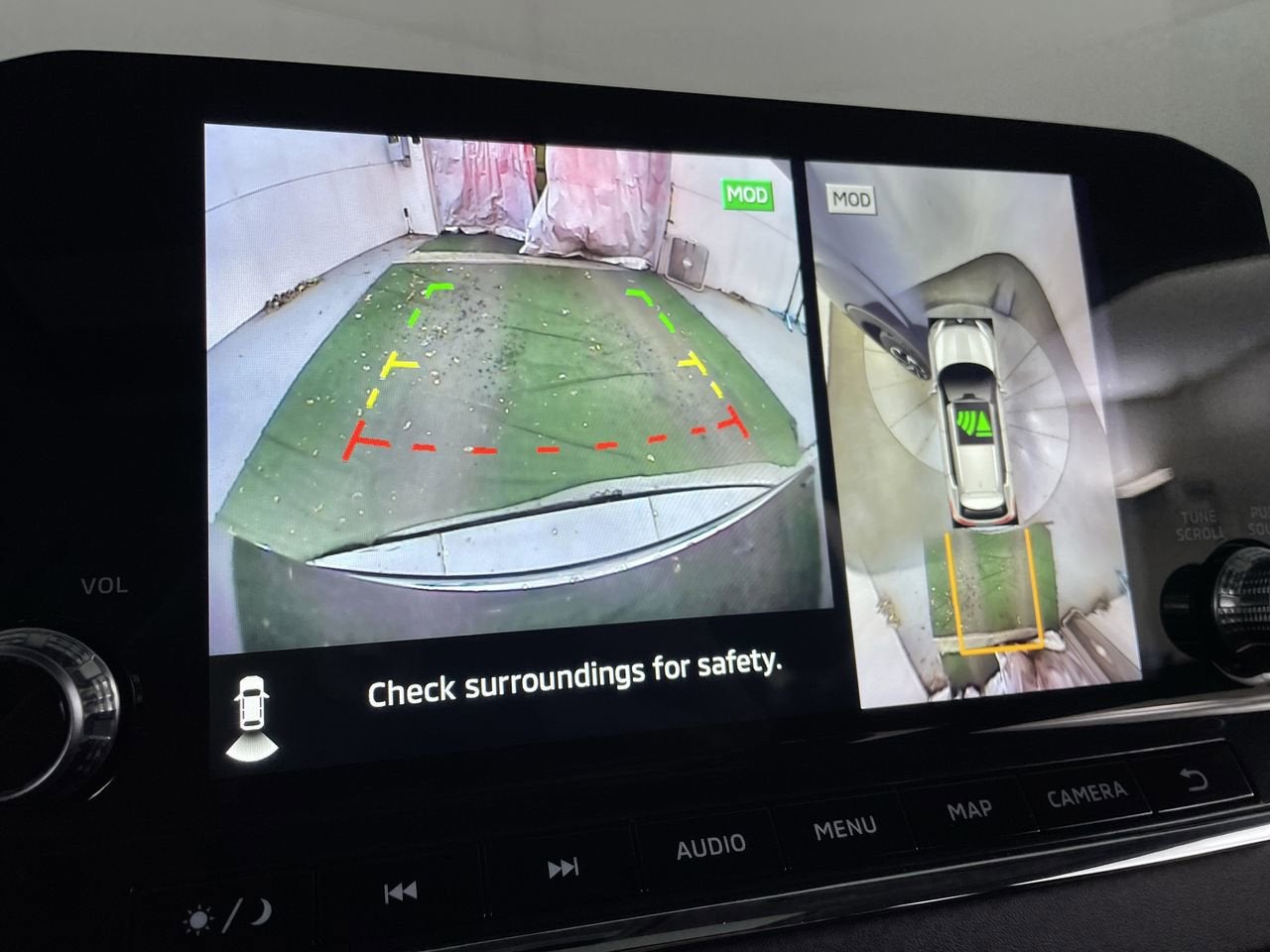 2024 Mitsubishi Outlander SE Black Edition w/Pano Roof