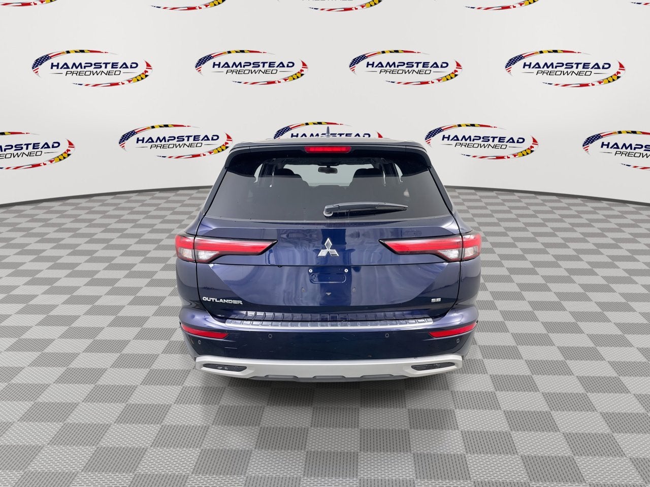 2024 Mitsubishi Outlander SE Black Edition w/Pano Roof