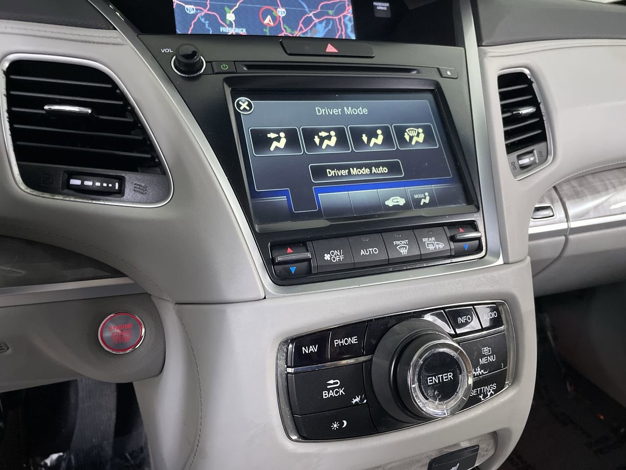 2018 Acura RLX w/Technology Pkg
