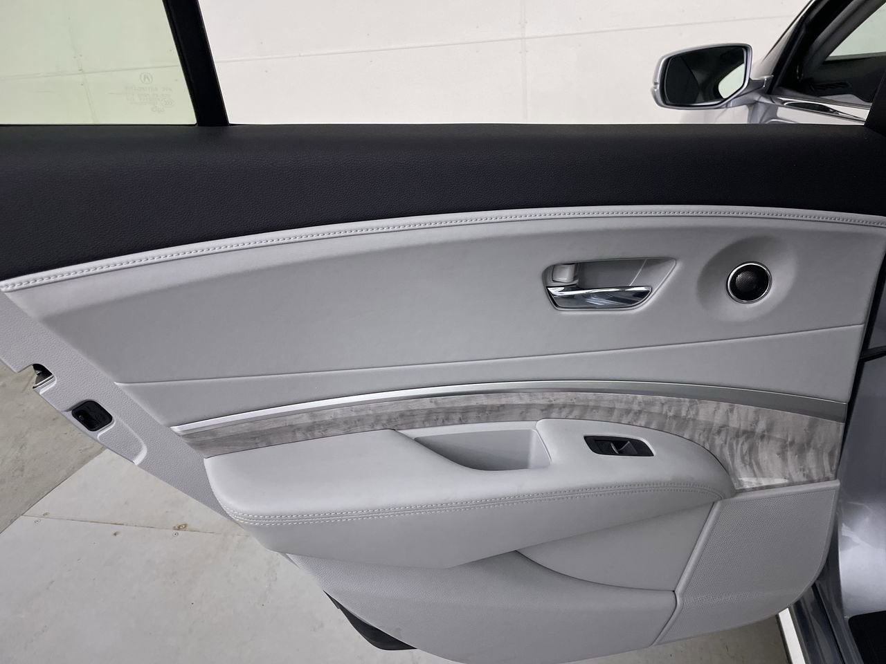 2018 Acura RLX w/Technology Pkg
