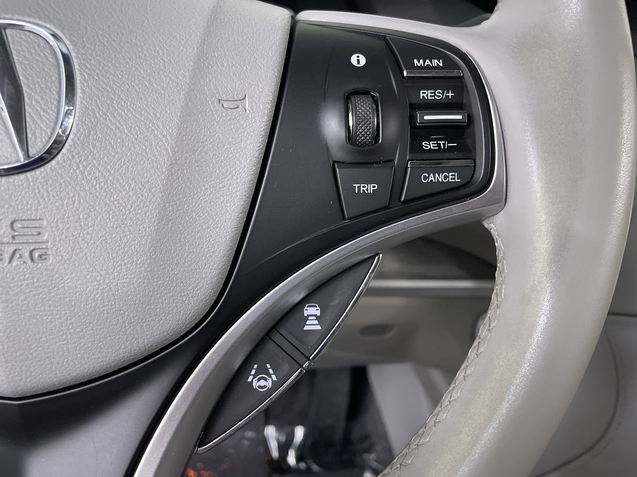 2018 Acura RLX w/Technology Pkg