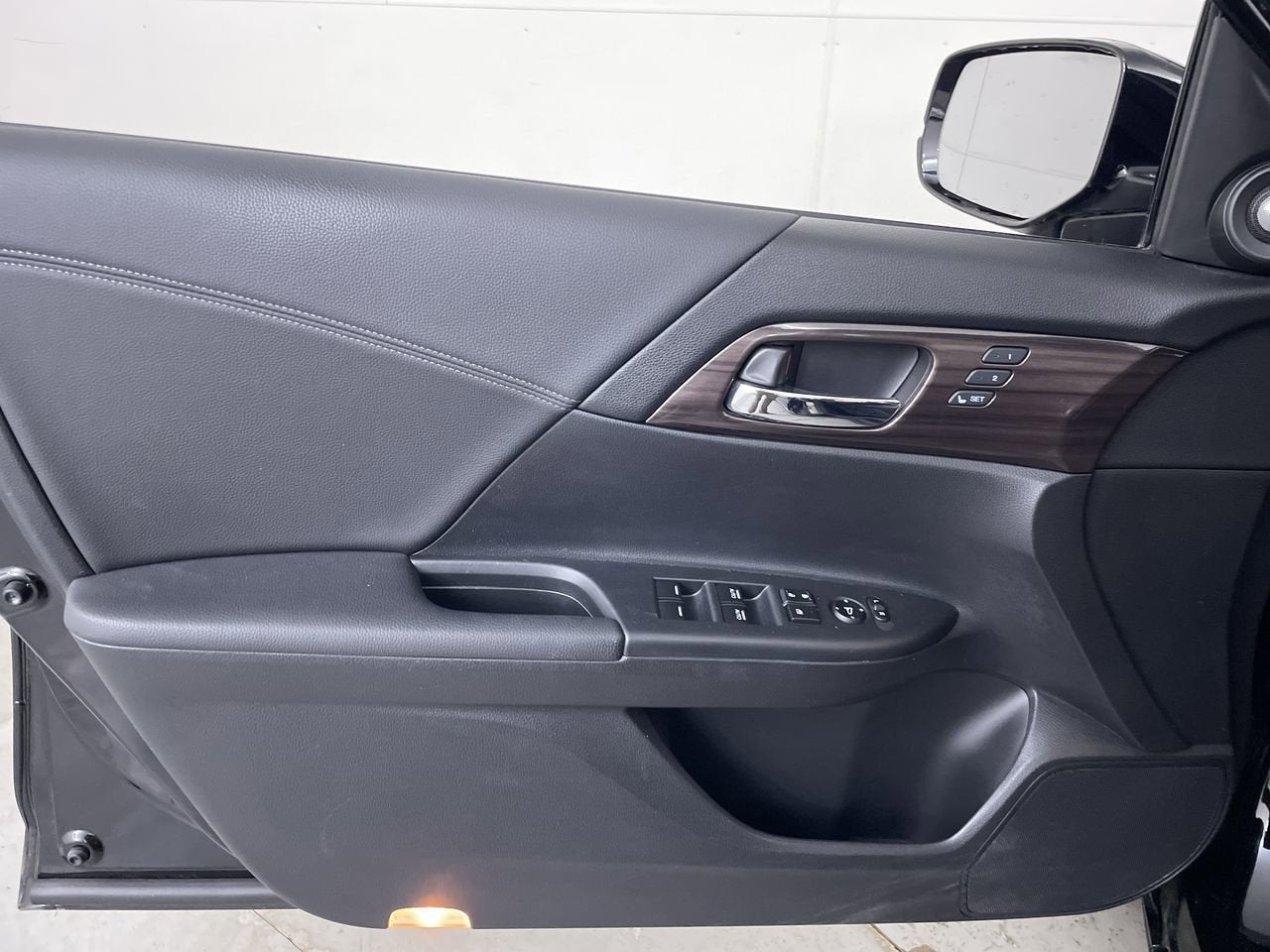2017 Honda Accord Hybrid EX-L