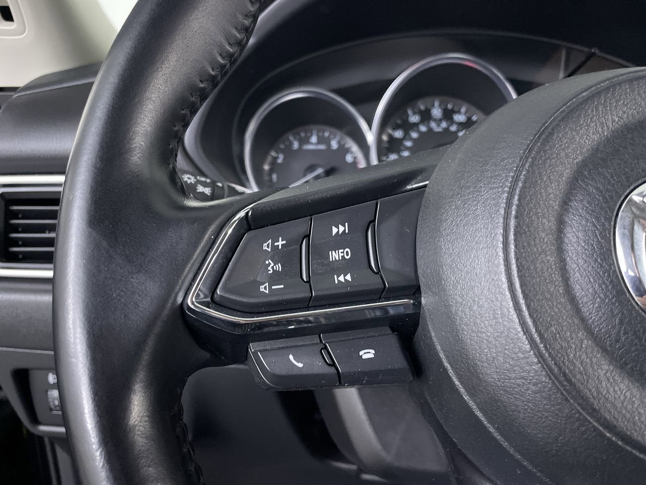 2018 Mazda Mazda CX-5 Sport