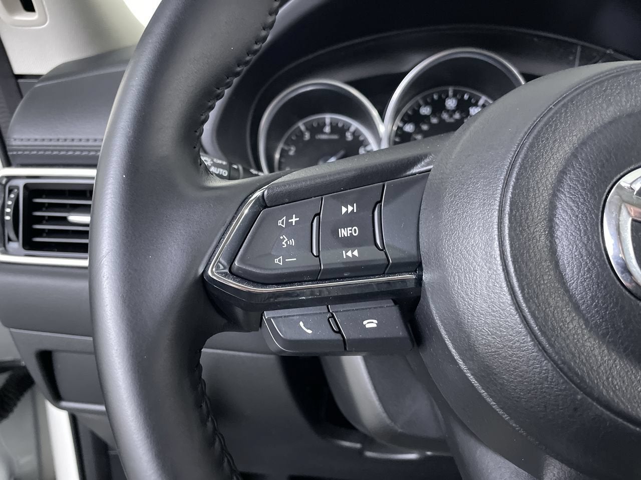 2020 Mazda Mazda CX-5 Touring