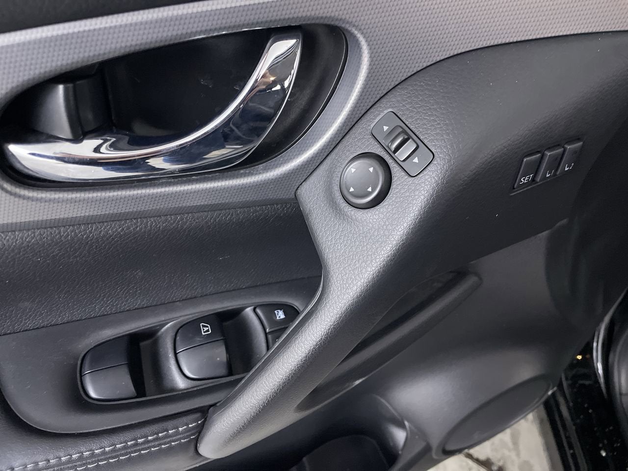 2020 Nissan Rogue Sport SV