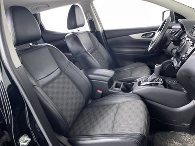 2020 Nissan Rogue Sport SV