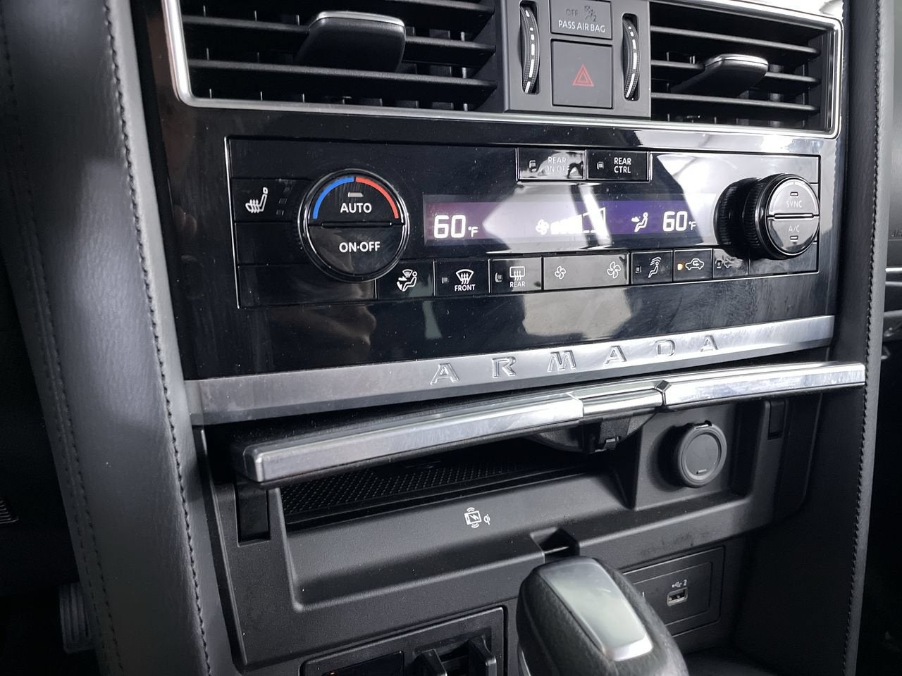 2023 Nissan Armada SV