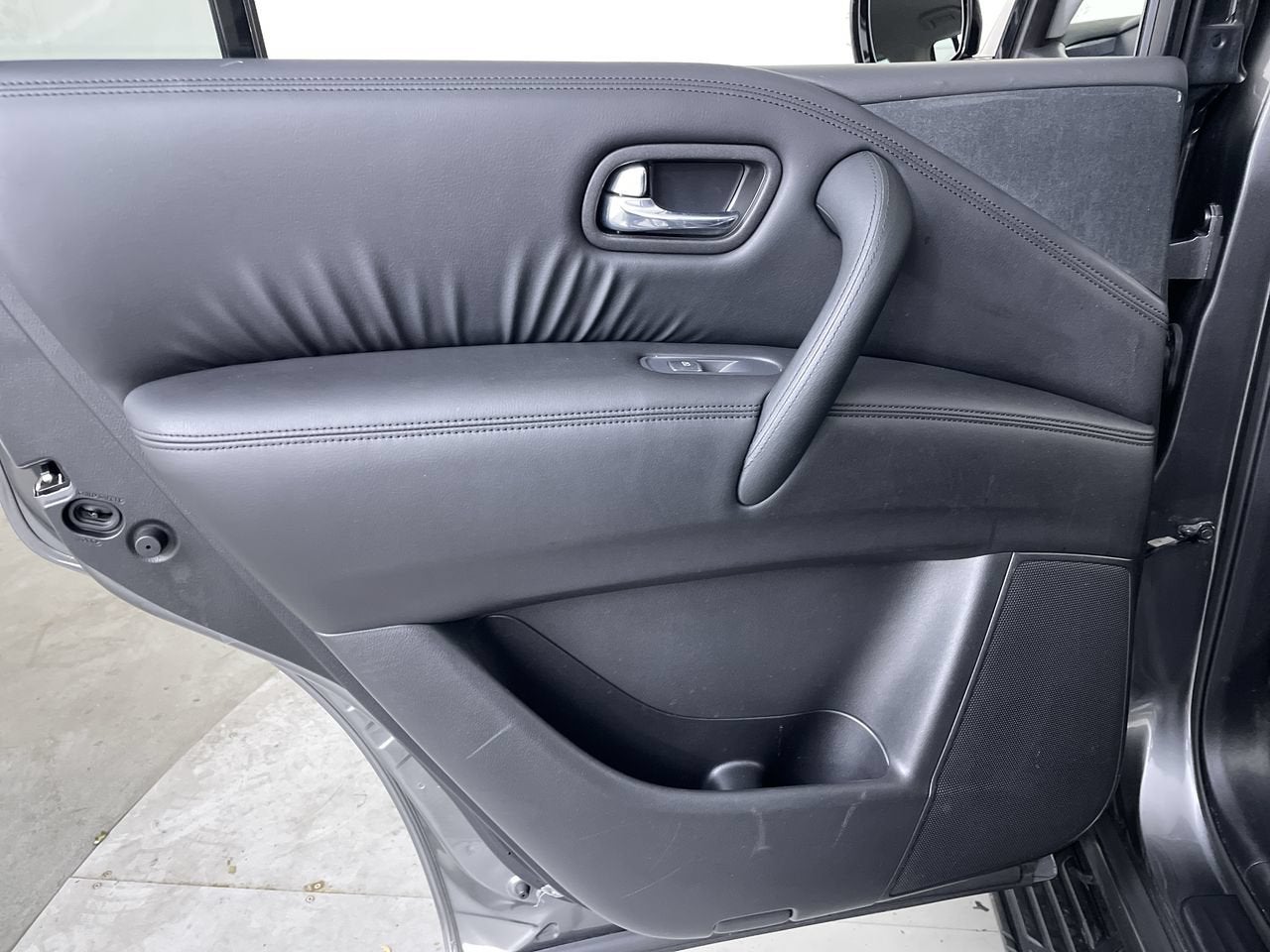 2023 Nissan Armada SV