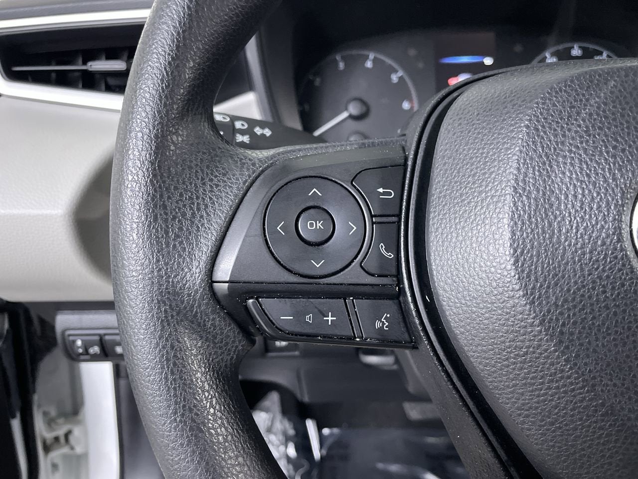 2023 Toyota Corolla Hybrid Hybrid LE