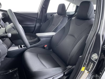 2022 Toyota Prius LE