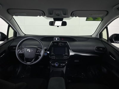 2022 Toyota Prius LE
