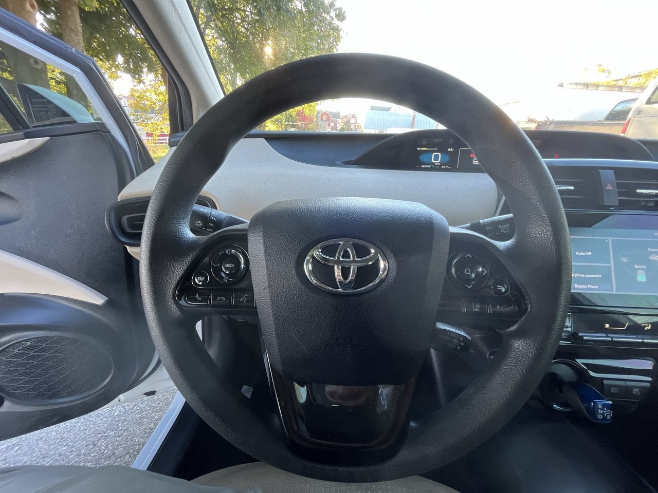 2021 Toyota Prius LE