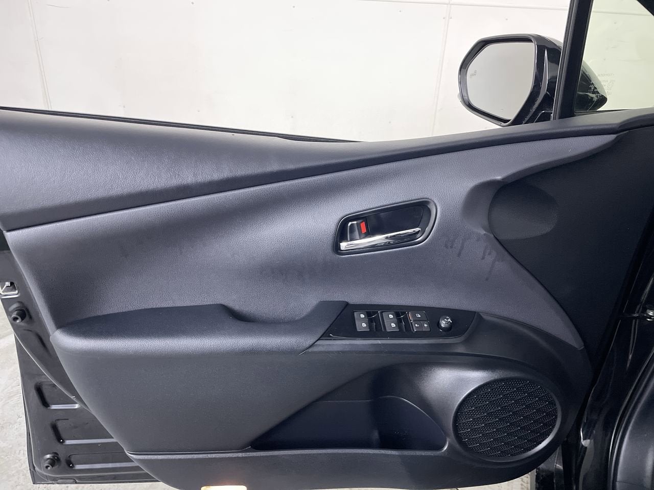 2016 Toyota Prius Four Touring