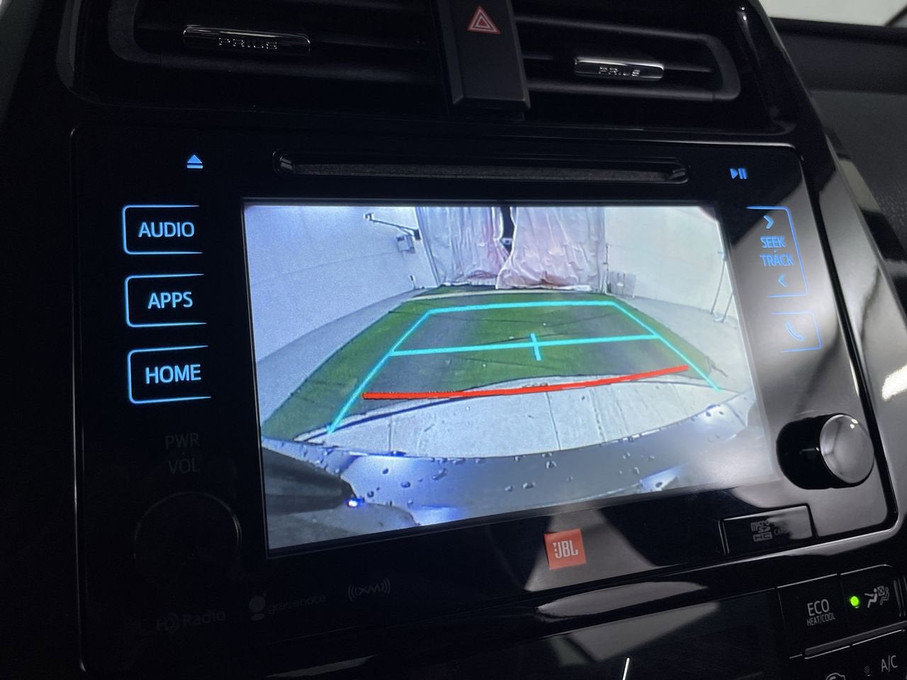 2016 Toyota Prius Four Touring