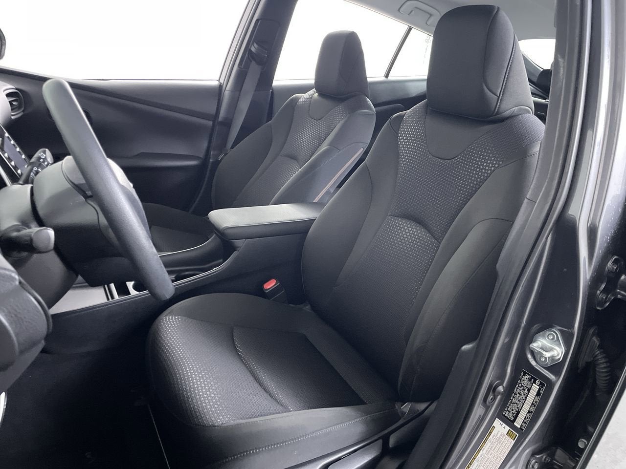 2020 Toyota Prius LE