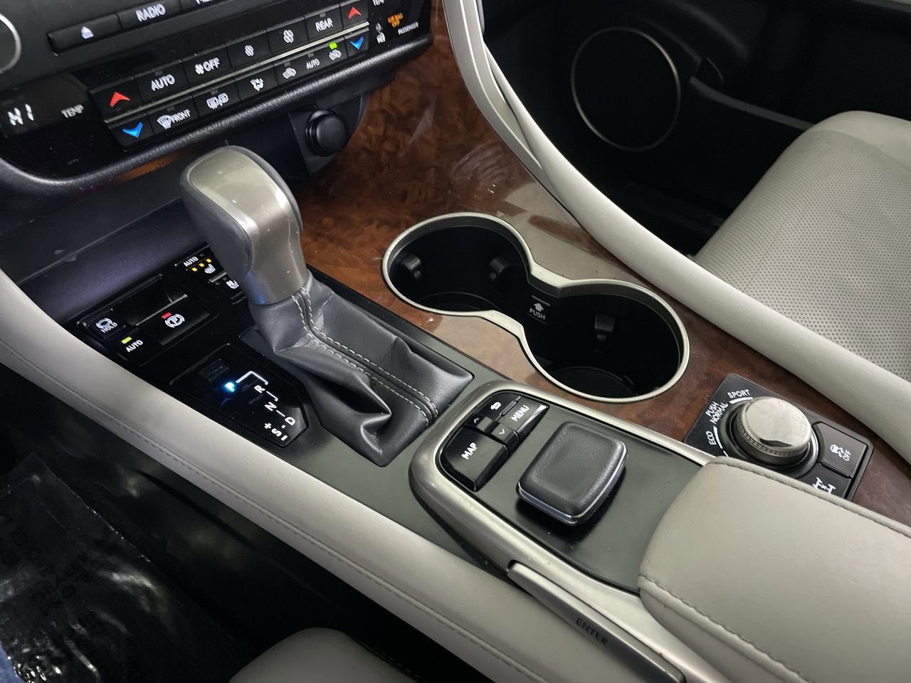 2019 Lexus RX RX 350L Premium