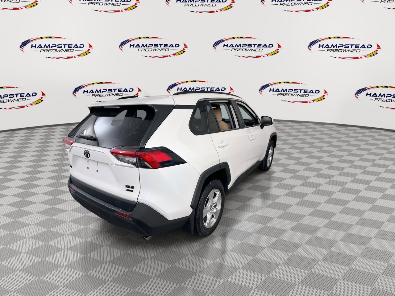 2020 Toyota RAV4 XLE