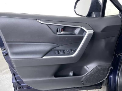 2020 Toyota RAV4 Hybrid Hybrid XLE
