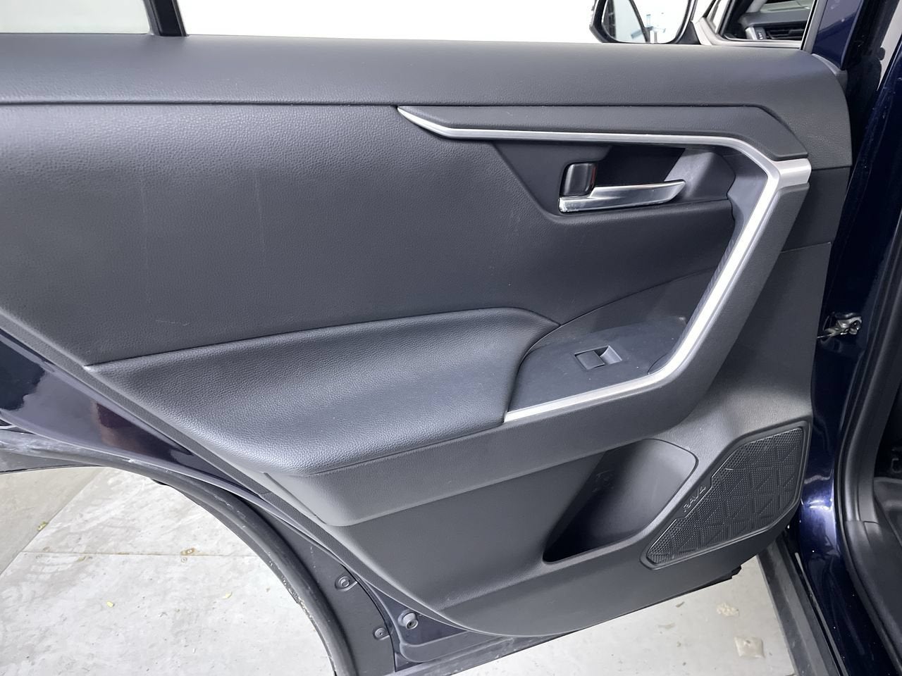 2020 Toyota RAV4 Hybrid Hybrid XLE