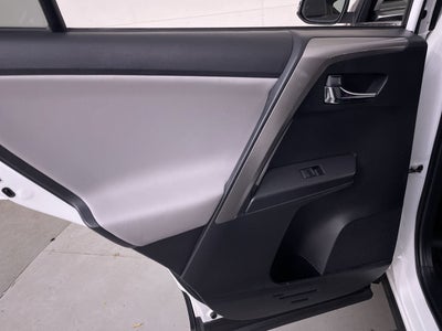 2018 Toyota RAV4 Hybrid Hybrid XLE