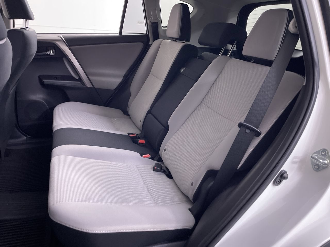 2018 Toyota RAV4 Hybrid Hybrid XLE