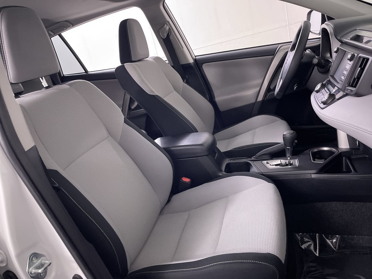 2018 Toyota RAV4 Hybrid Hybrid XLE