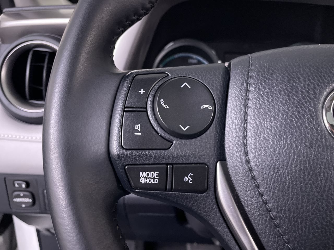 2018 Toyota RAV4 Hybrid Hybrid XLE